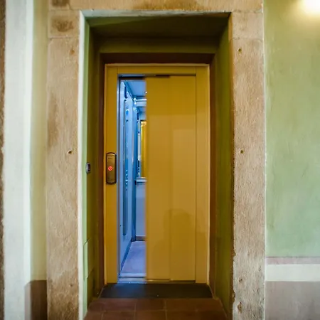 Casa Daniela, Beyond The Extraordinary Romantic Quiet Spacious Next To Guinigi Tower